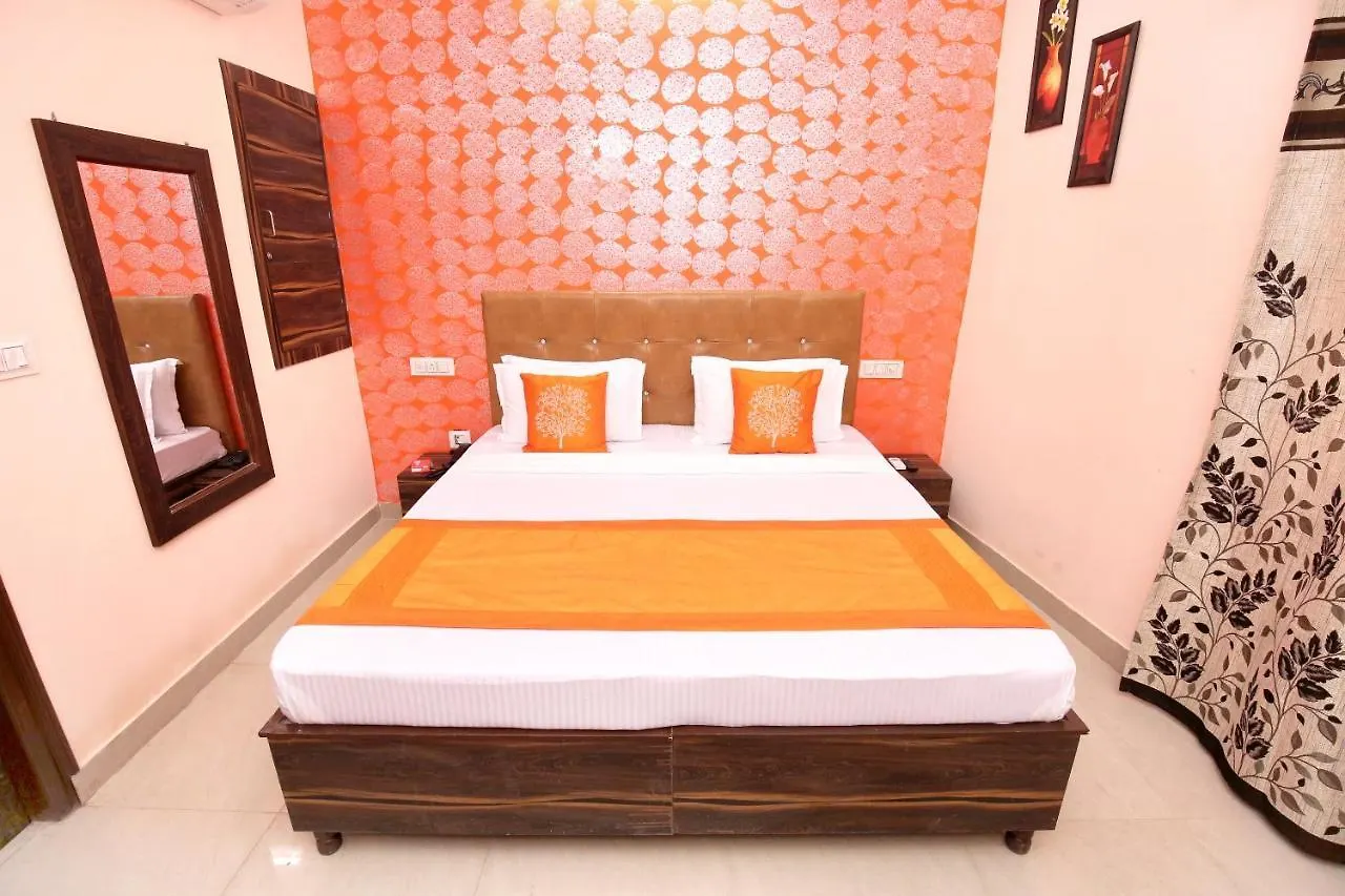 Oyo 11653 Hotel Jasmine Chandigarh