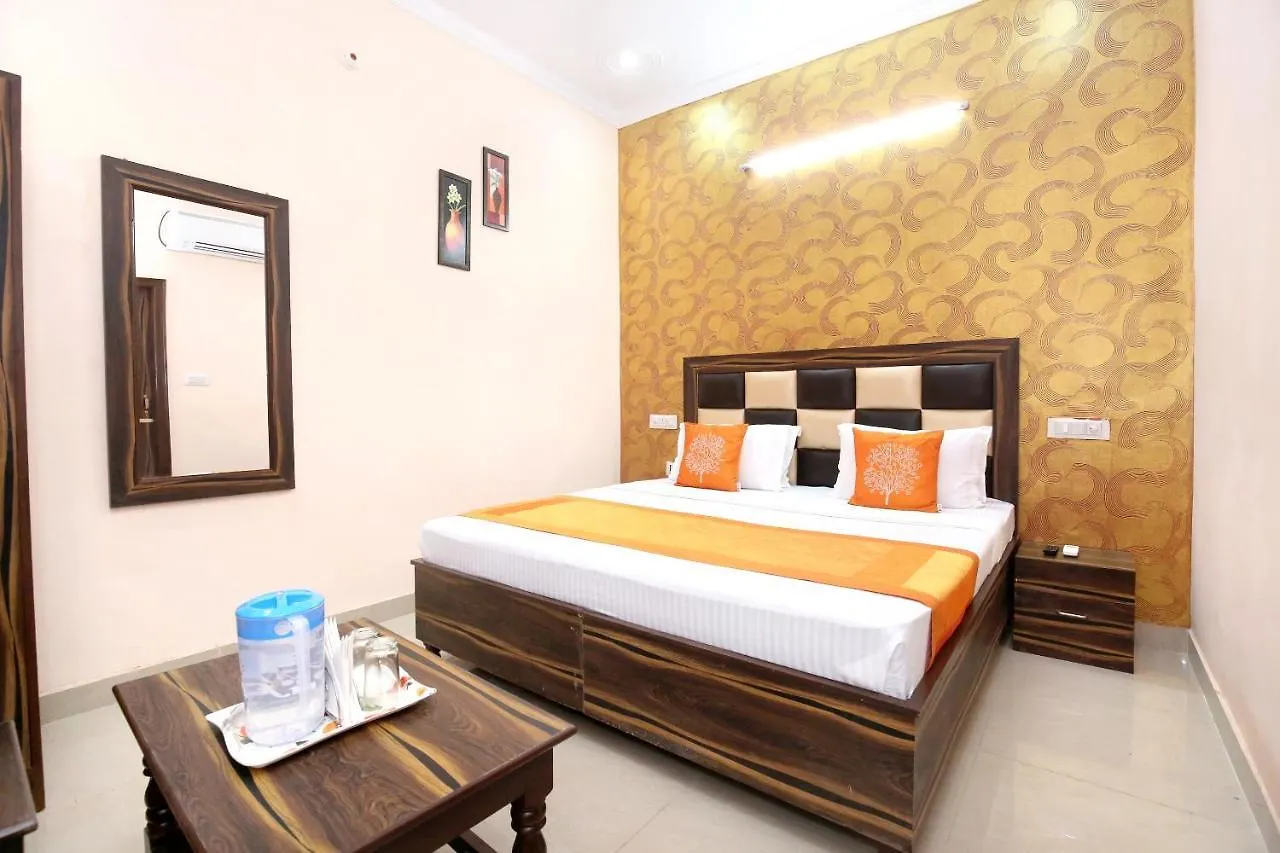 Oyo 11653 Hotel Jasmine Chandigarh